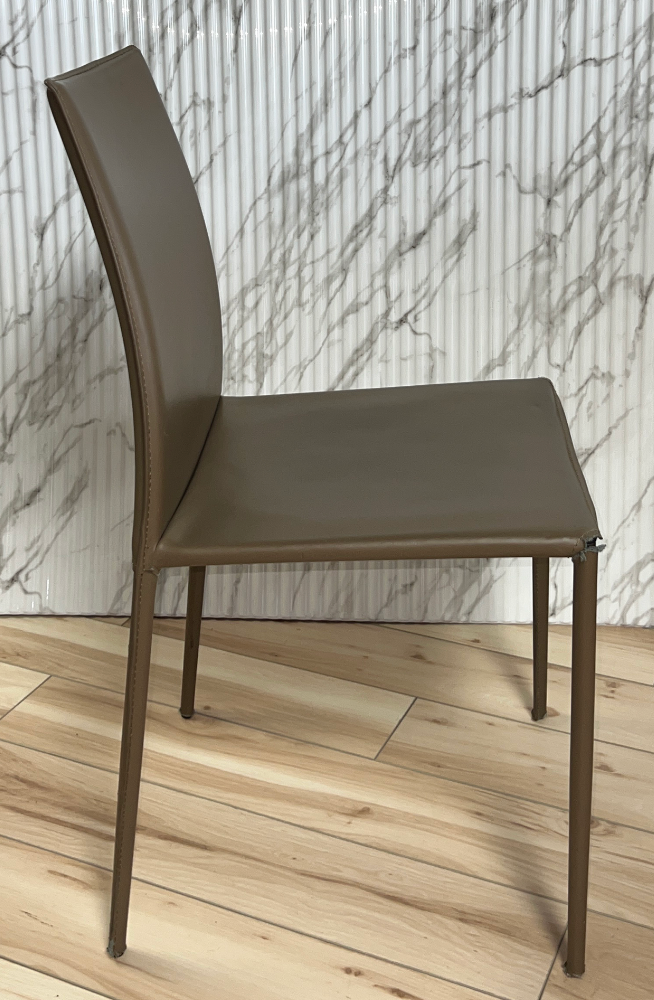 Elite Living Dining Chair (DAMAGED)